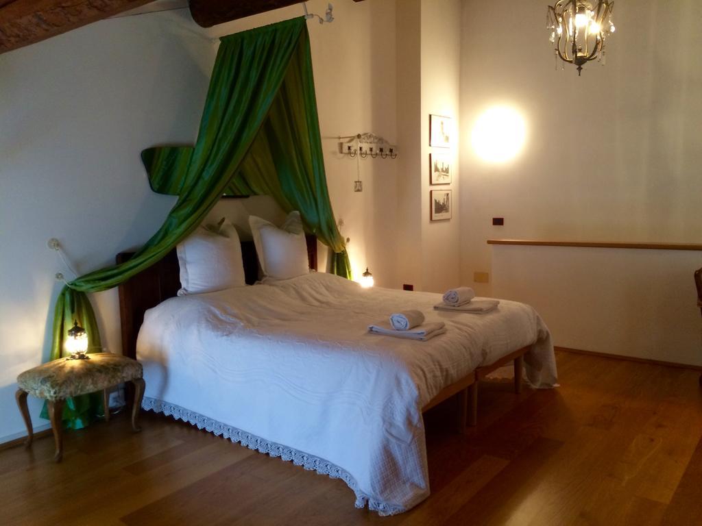 Bed And Breakfast Villa Franca Villafranca di Verona Luaran gambar