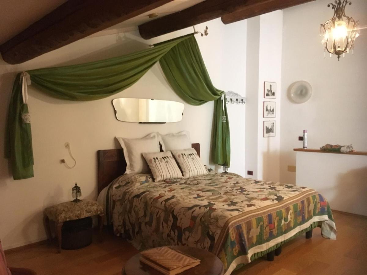 Bed And Breakfast Villa Franca Villafranca di Verona Luaran gambar